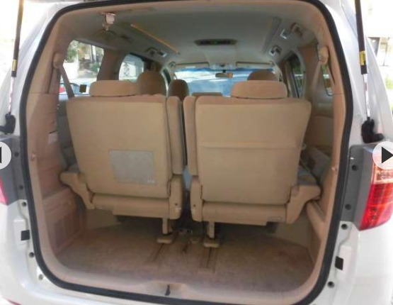 2013 Toyota Alphard 